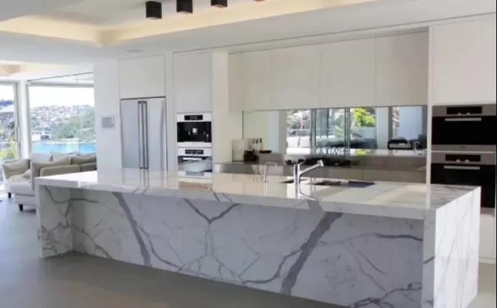 Calacatta White Marble Kitchen Countertop